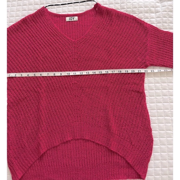 JDY V-Neck Fuchsia Pink Long Sleeve Sweater Size Medium New Without Tag - Picture 6 of 6